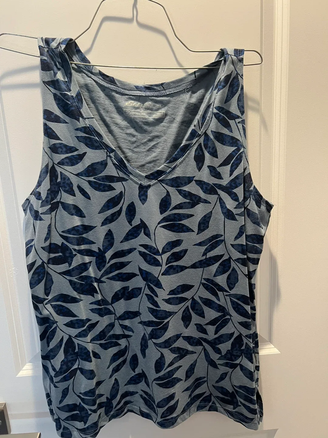 Eddie Bauer Women's Tank Top - Size L thumbnail