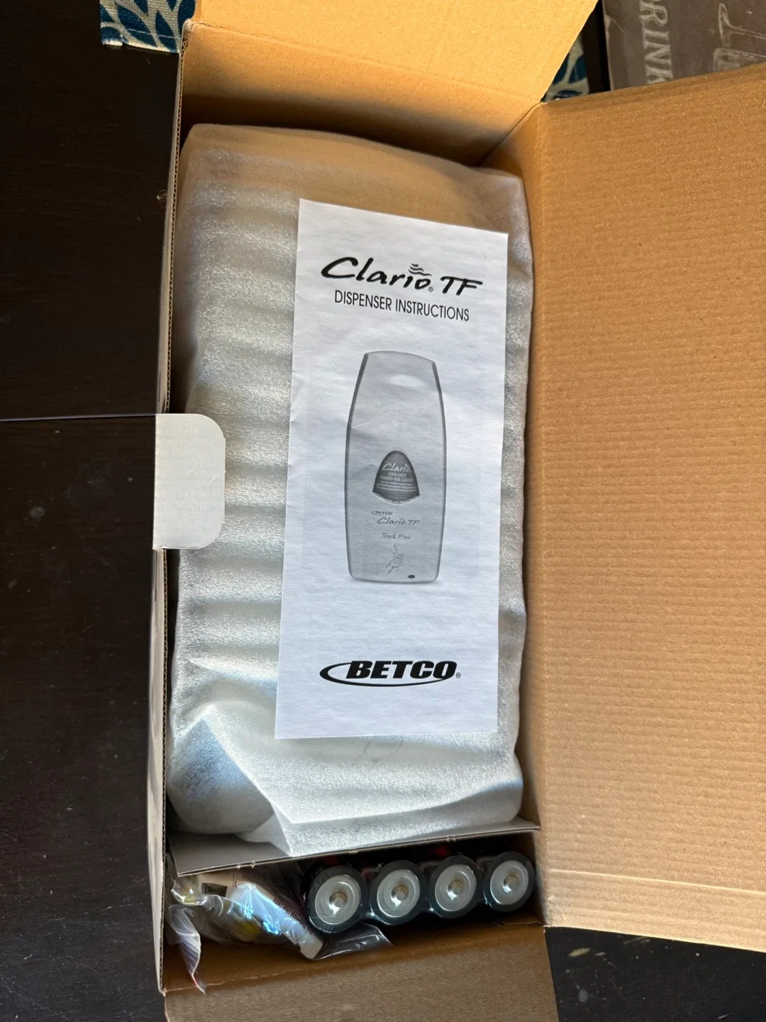 BETCO Clario.TF Foaming White Touch Free Dispenser image indicator(3)