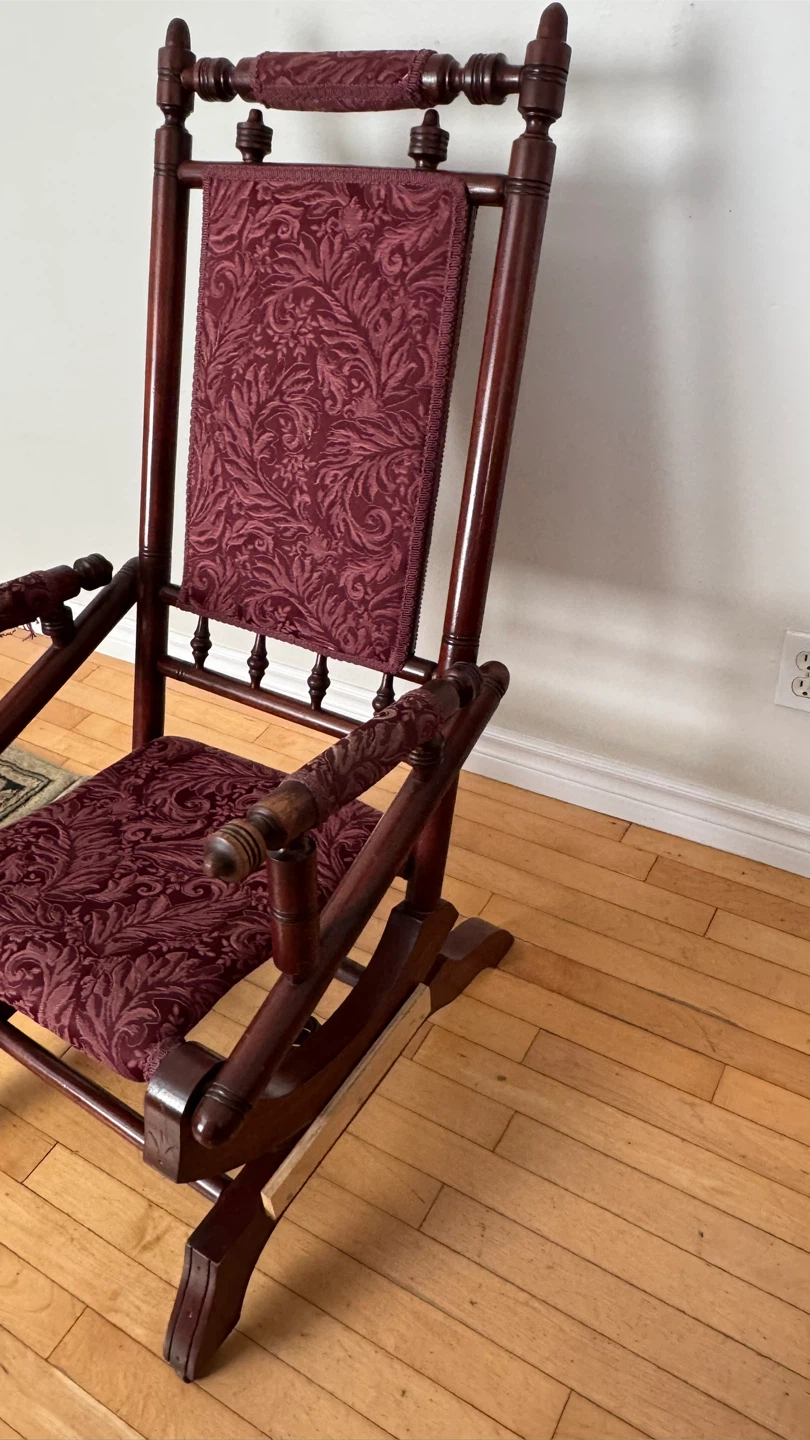 Antique Wooden Rocking Chair - photo 3