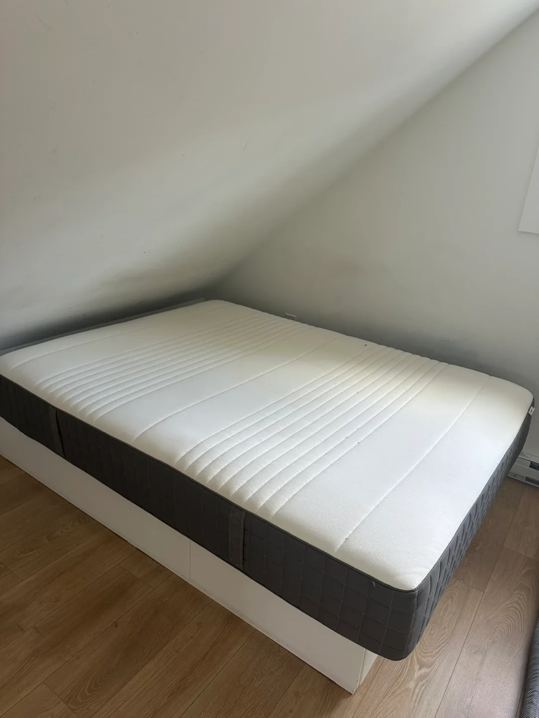 IKEA QUEEN MATTRESS