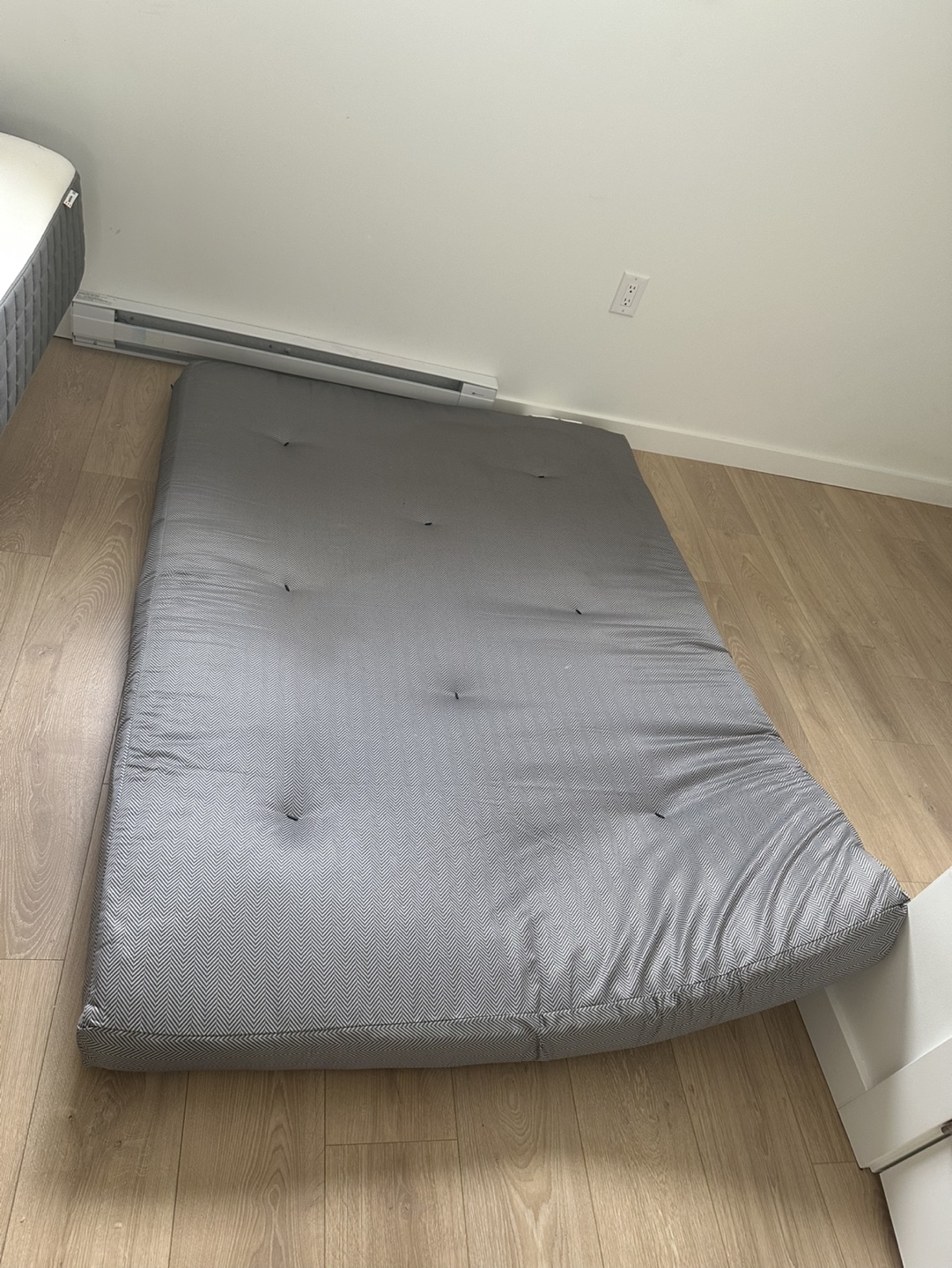 FREE FUTON MATTRESS - photo 2