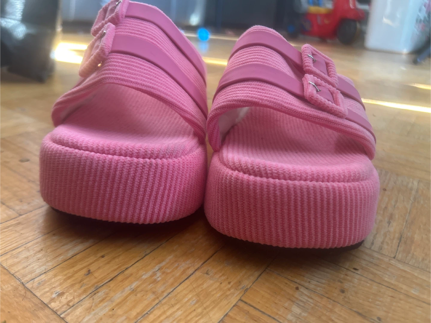 Pink Fashion Slides - photo 2