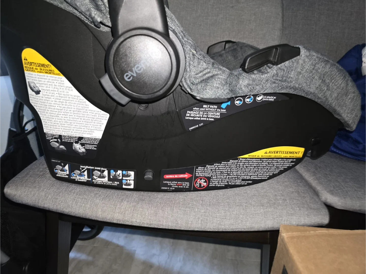 Evenflo LiteMax Infant Car Seat with Base image indicator(5)