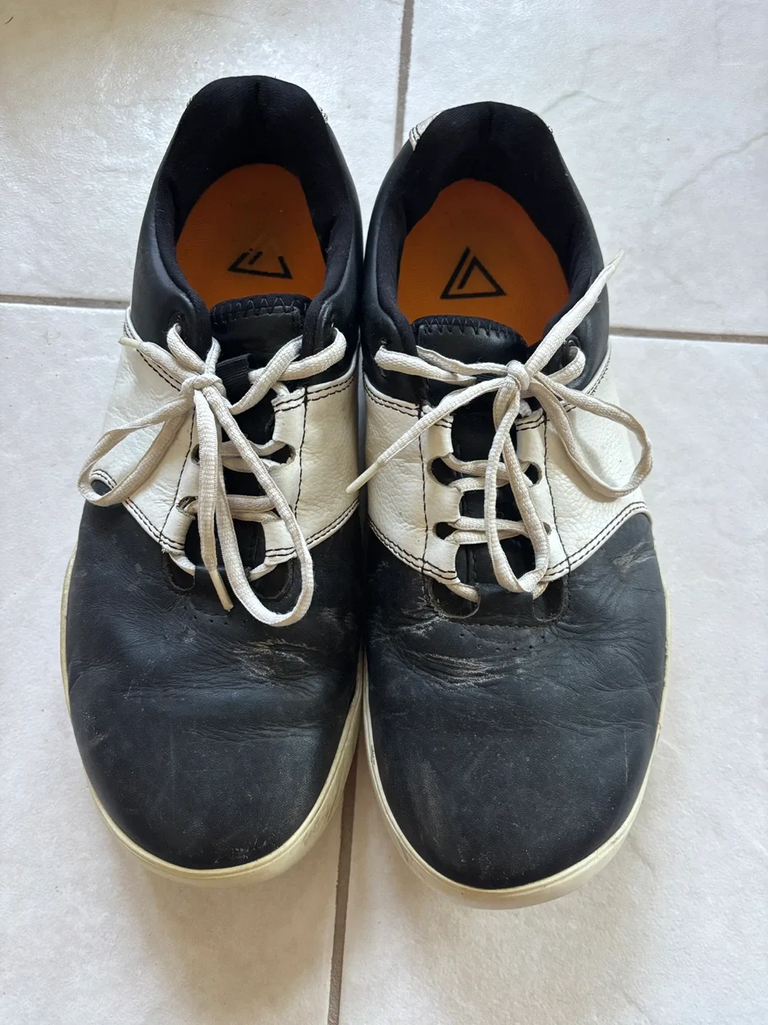 TRUE linkswear Golf Shoes - Size 9 thumbnail