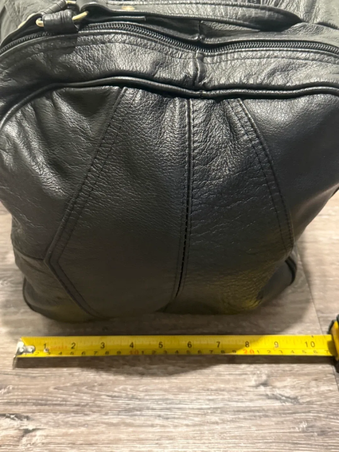 Black Leather Weekend Travel Bag - Great condition image indicator(5)
