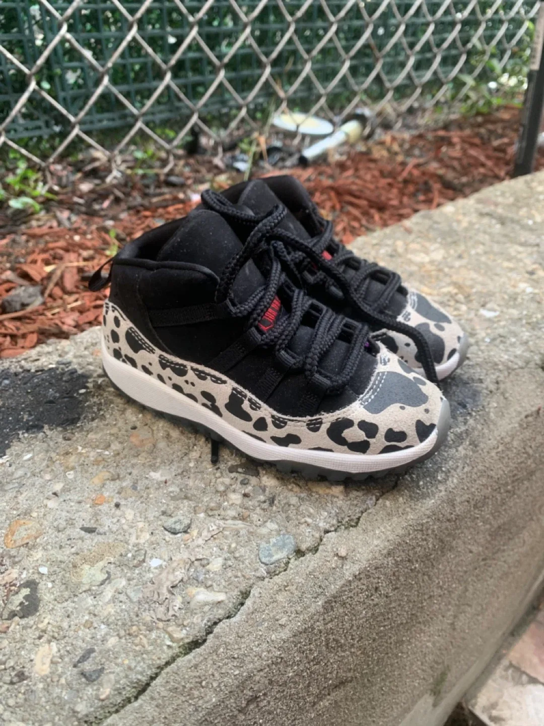 Air Jordan 11 Retro Little Flex TD Black/White 10c thumbnail