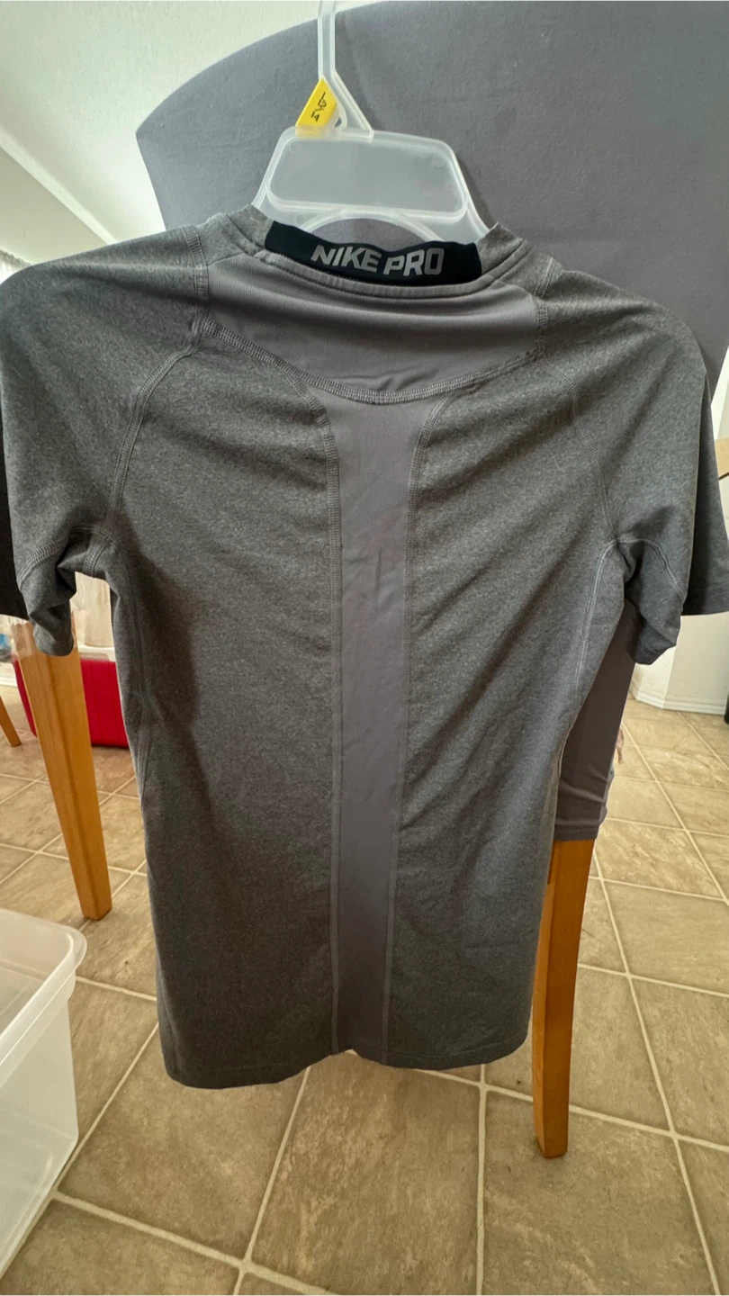Nike Pro Dri-FIT Compression Shirt - Size Small