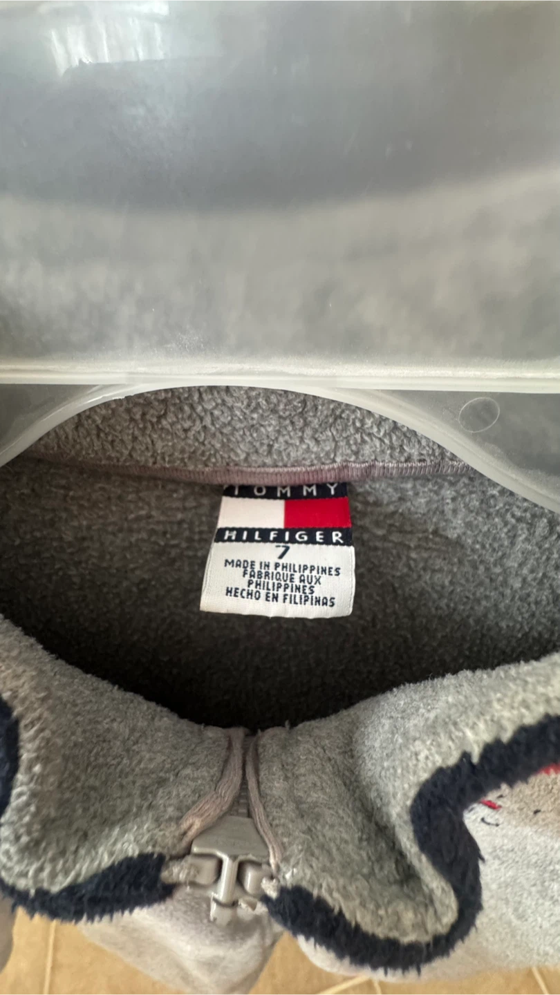 Tommy Hilfiger Grey Fleece Jacket Size 7 - photo 3