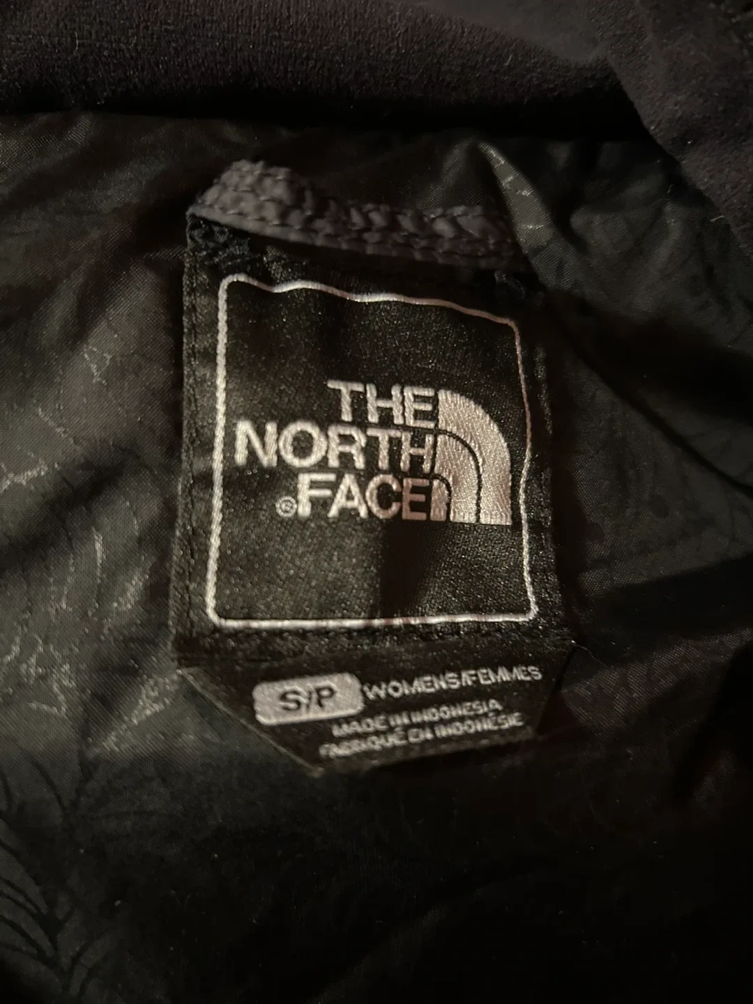 The North Face Puffer Jacket - Women's Small image indicator(3)