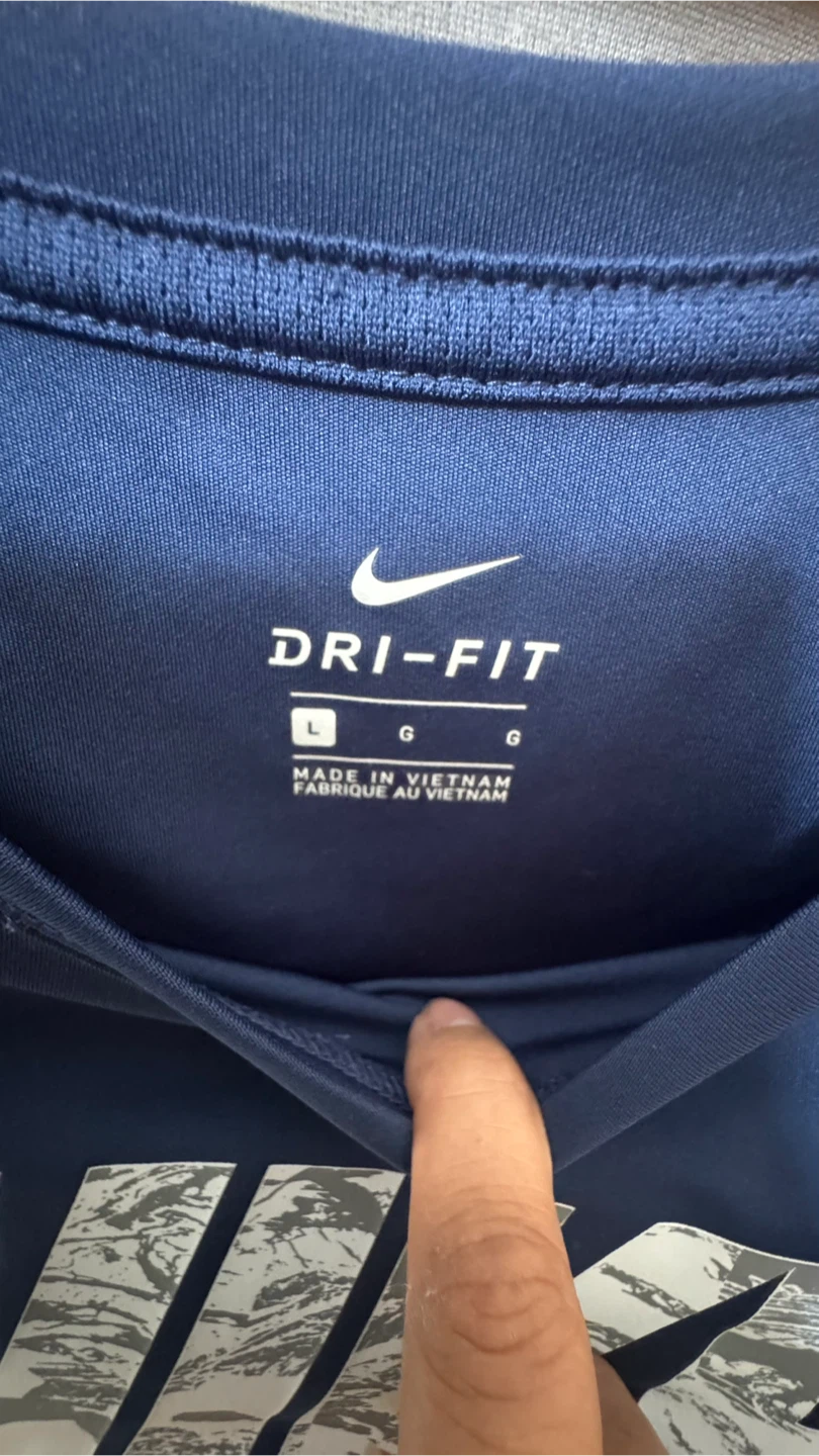 Nike Dri-FIT Long Sleeve Shirt - Size L - photo 3