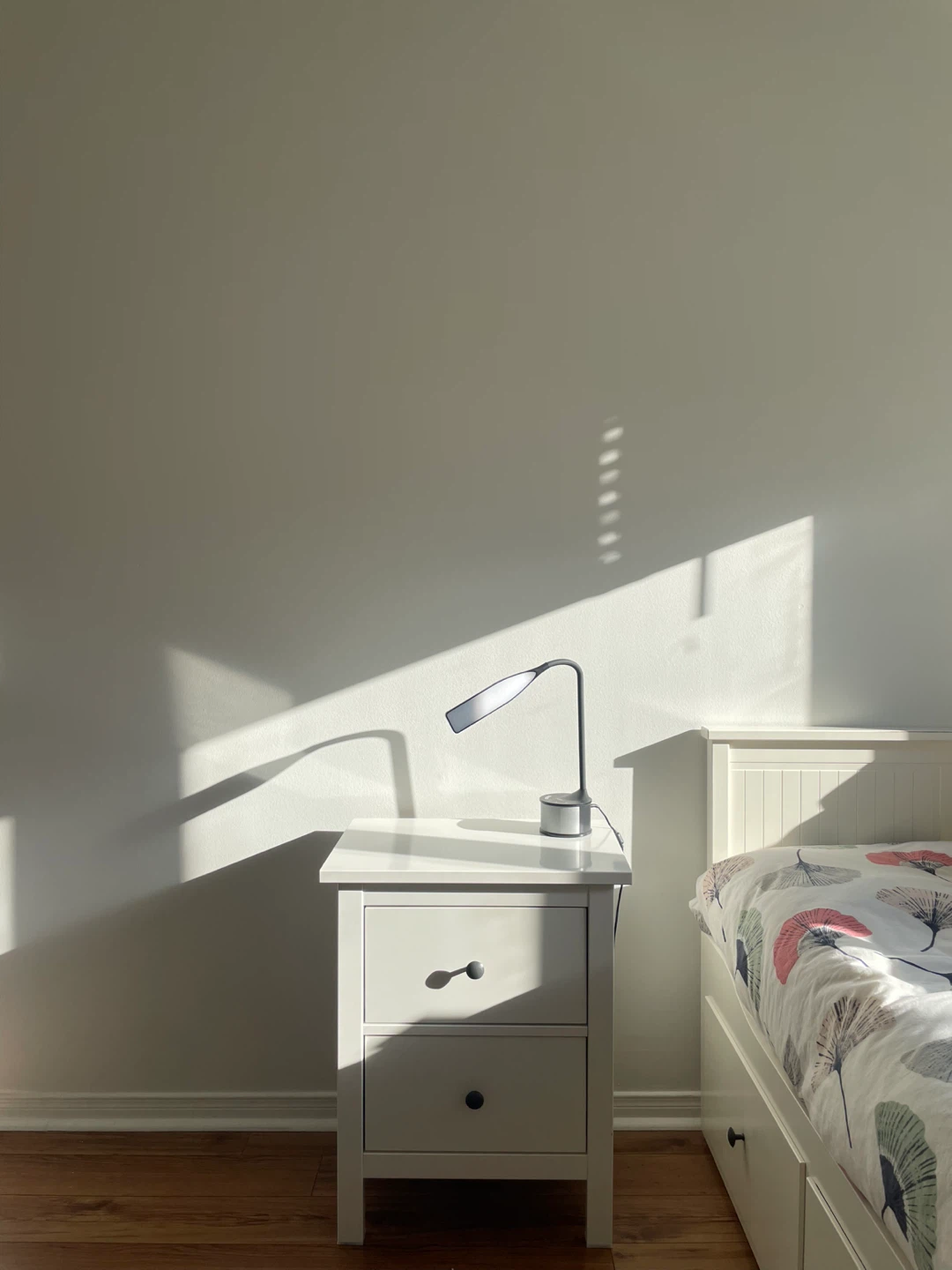IKEA Hemnes 2-Drawer Nightstand - photo 2