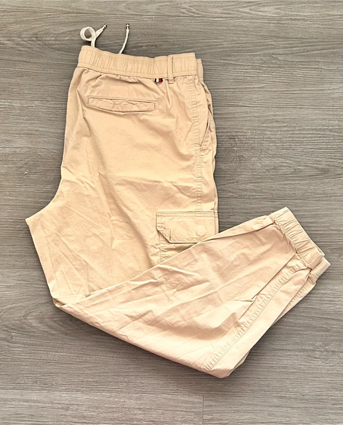 Tommy Hilfiger Cargo Joggers - Size L thumbnail
