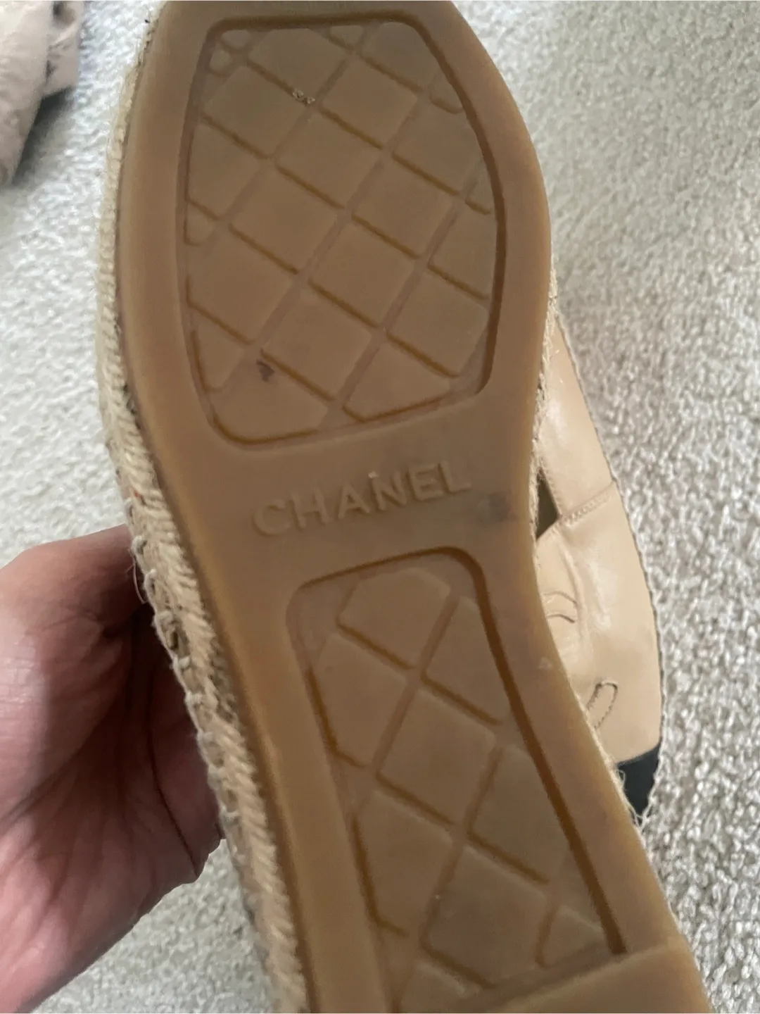 Chanel Espadrilles Beige & Black image indicator(3)