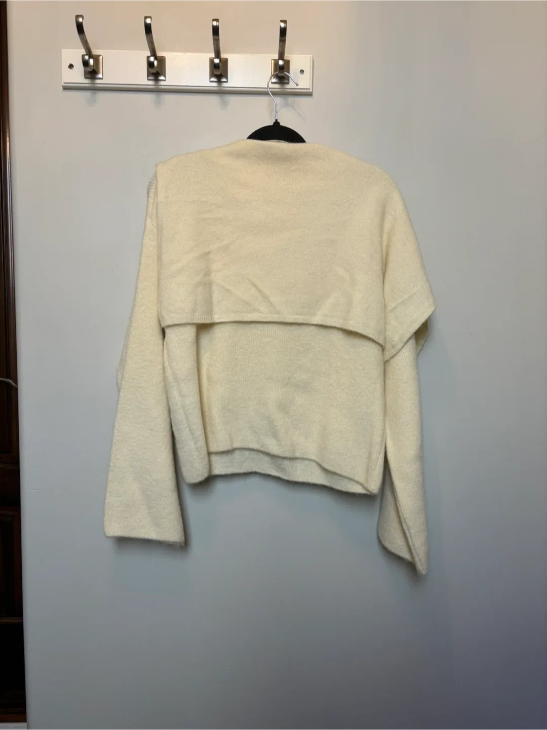 Zara Cream Knit Sweater - Size M thumbnail
