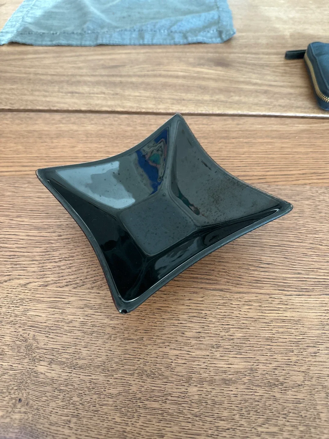 Black Ceramic Dish thumbnail