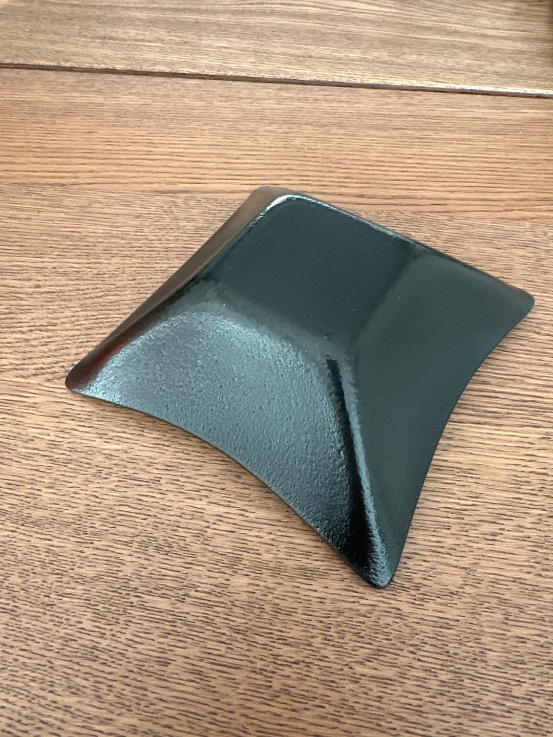 Black Ceramic Dish image indicator(2)