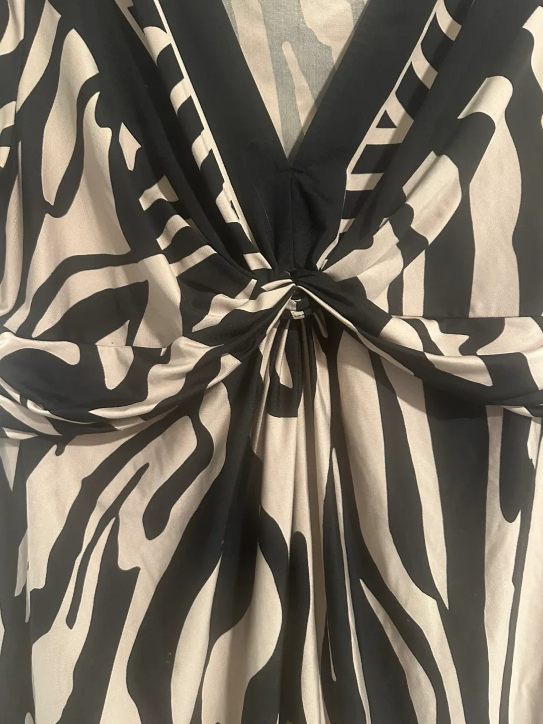 Star by Julien Macdonald long top or short dress image indicator(3)