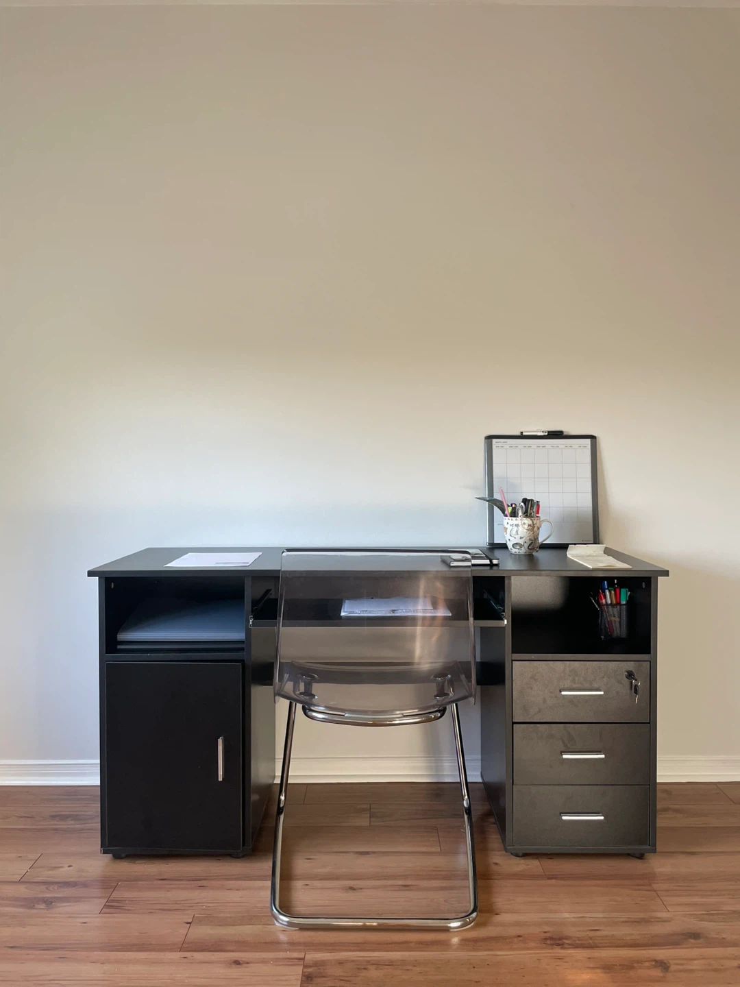 MADESA Black Computer Desk with Storage