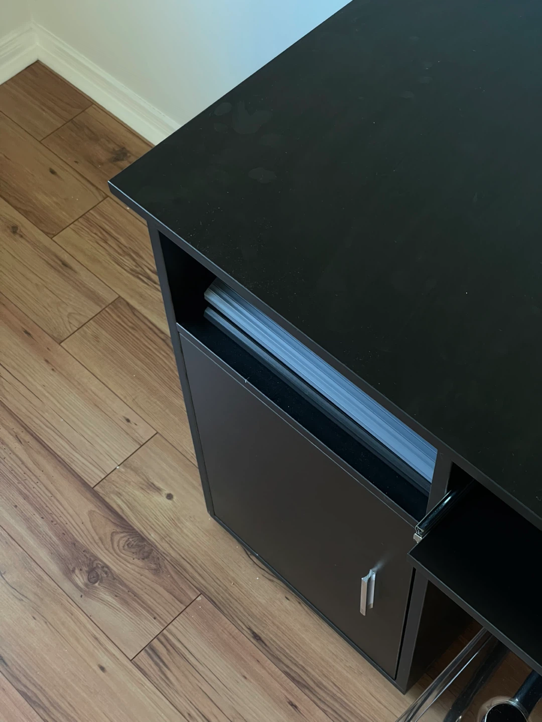 MADESA Black Computer Desk with Storage - photo 4