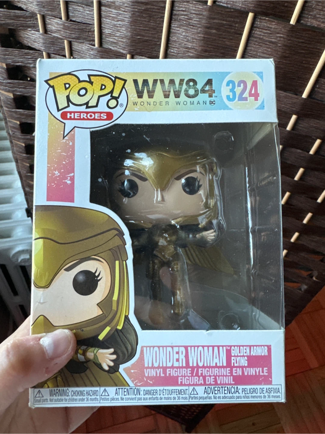 Funko Pop! Heroes Wonder Woman Golden Armor Flying #324
