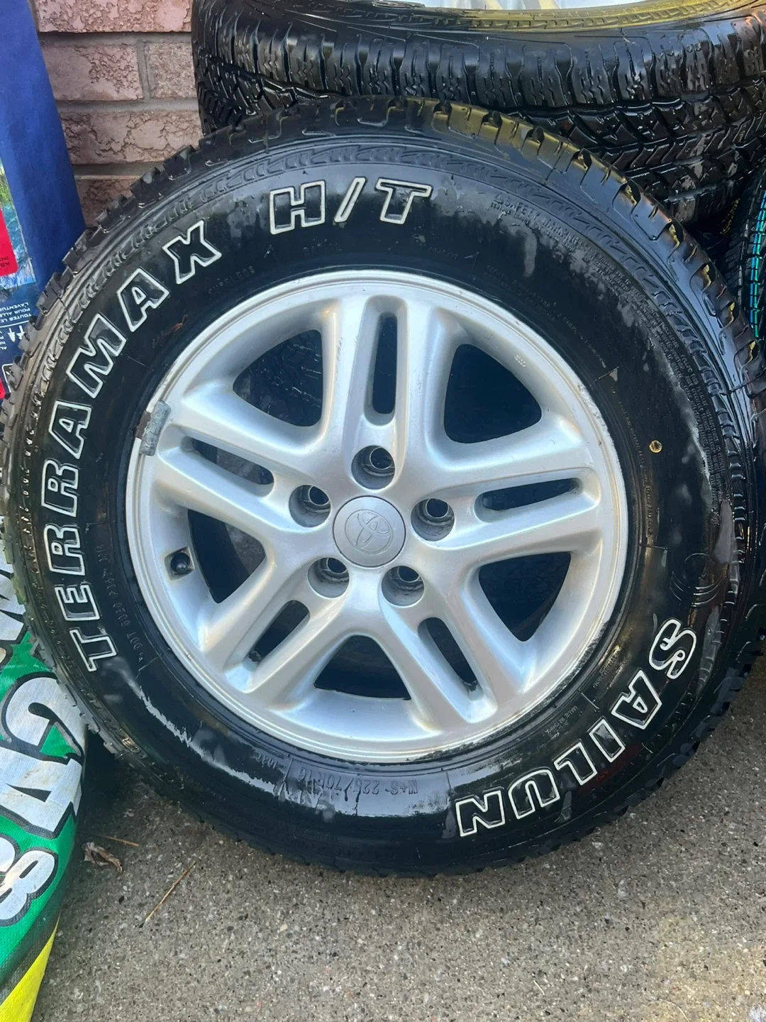 Sailun Terramax H/T 225/70R16 Tires - Set of 4 image indicator(2)