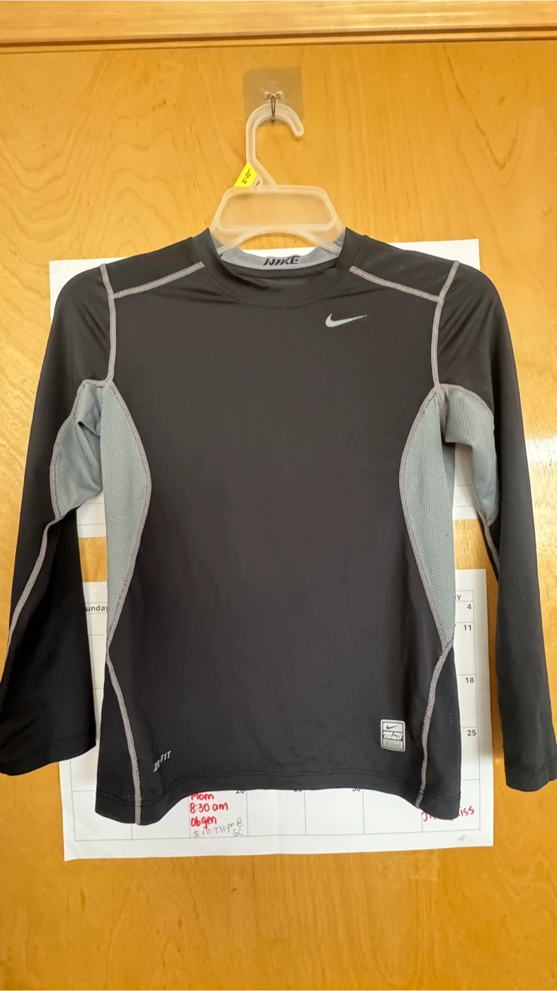 Nike Pro Combat Fitted Shirt - Size 12/14