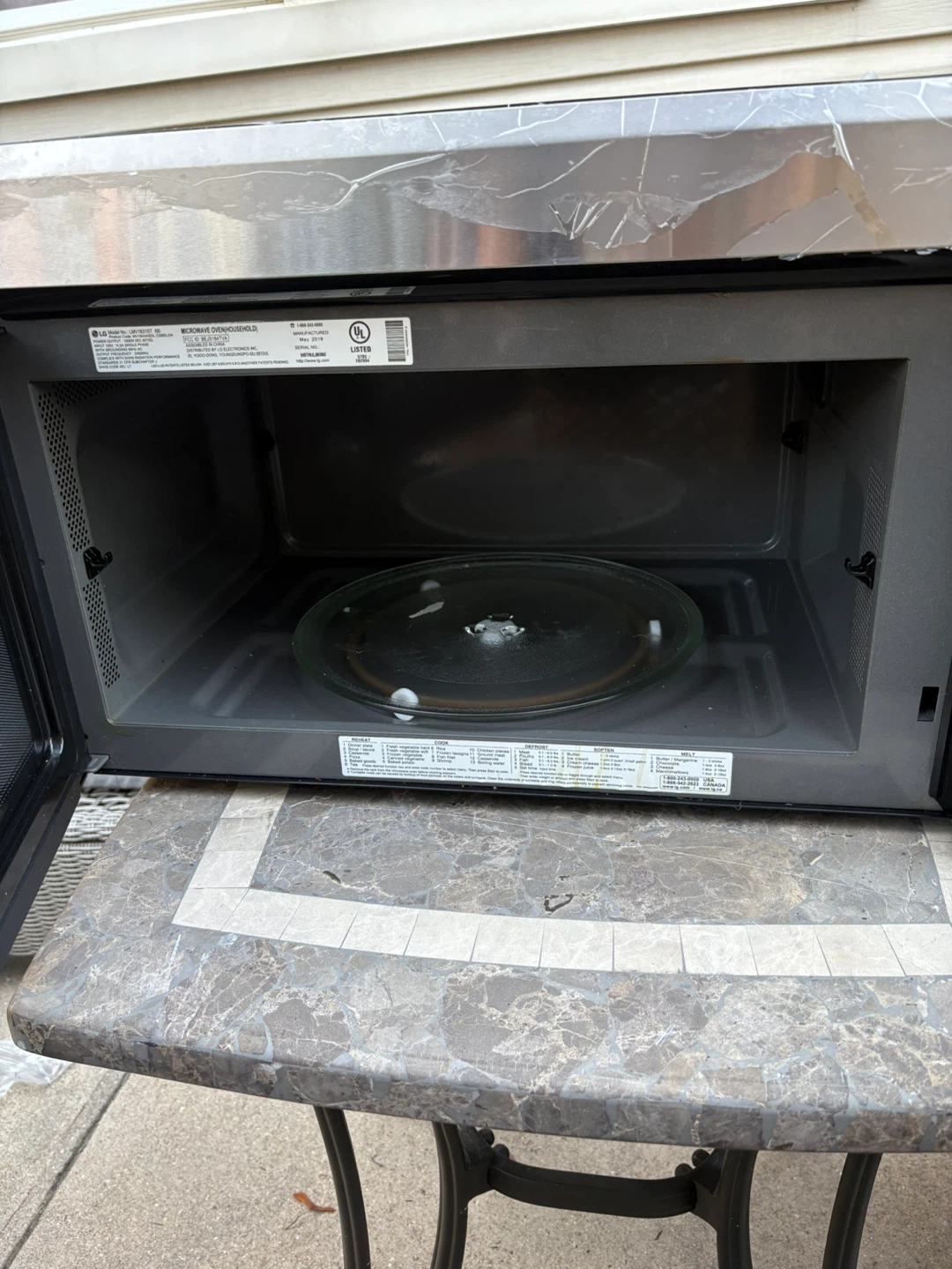 LG Over-the-Range Microwave - photo 3