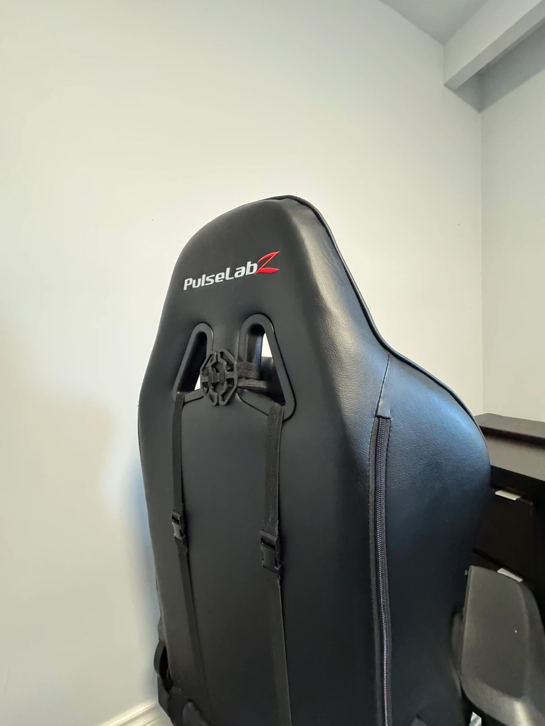 PulseLabz Gaming Chair - Black - photo 3
