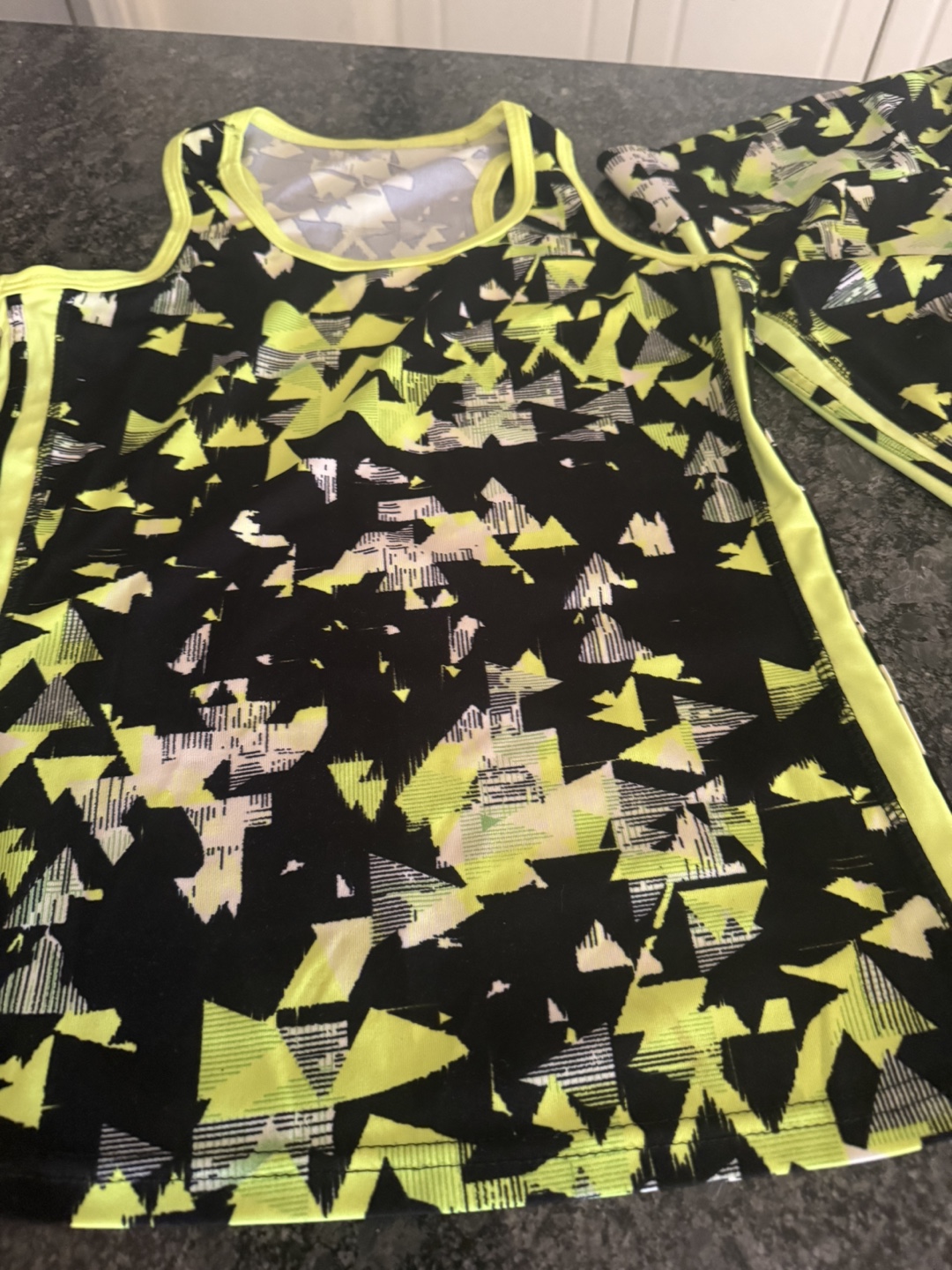 Kids' Activewear Set - Black & Neon Yellow - photo 2