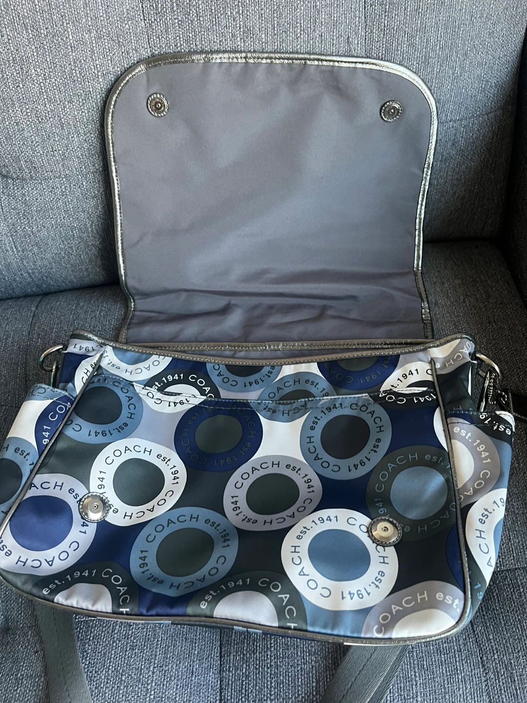 Coach Vintage Alexandria Snaphead Style Satin Diaper Bag - photo 4
