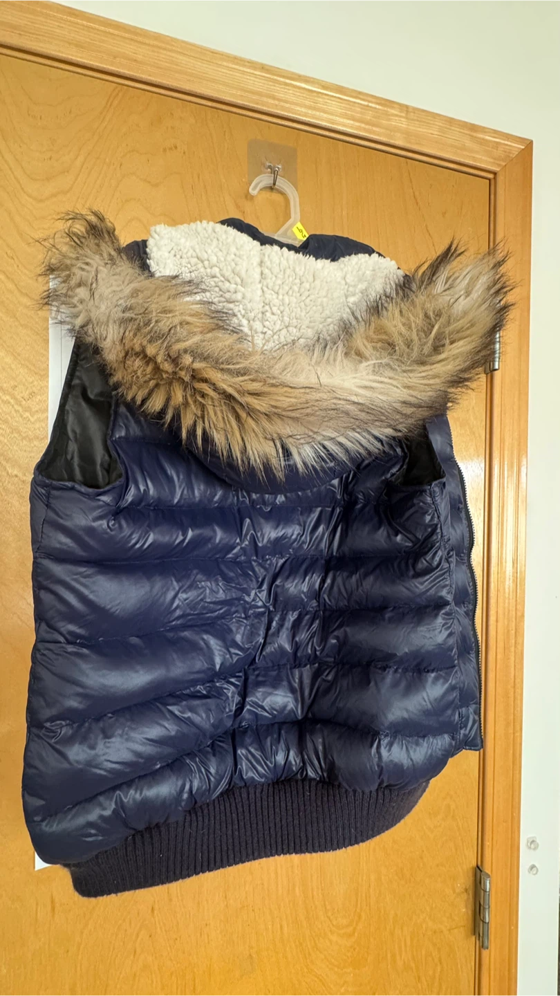 American Eagle Outfitters Puffer Vest - Size S - photo 5