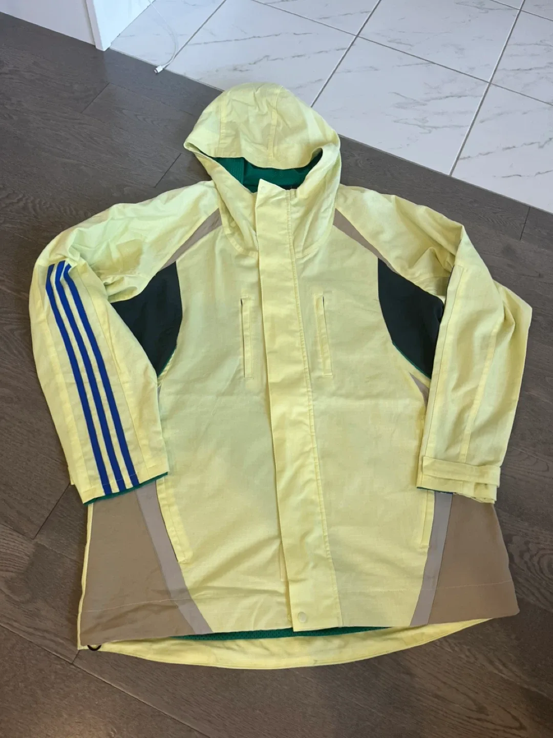 Adidas Hooded Jacket Yellow thumbnail