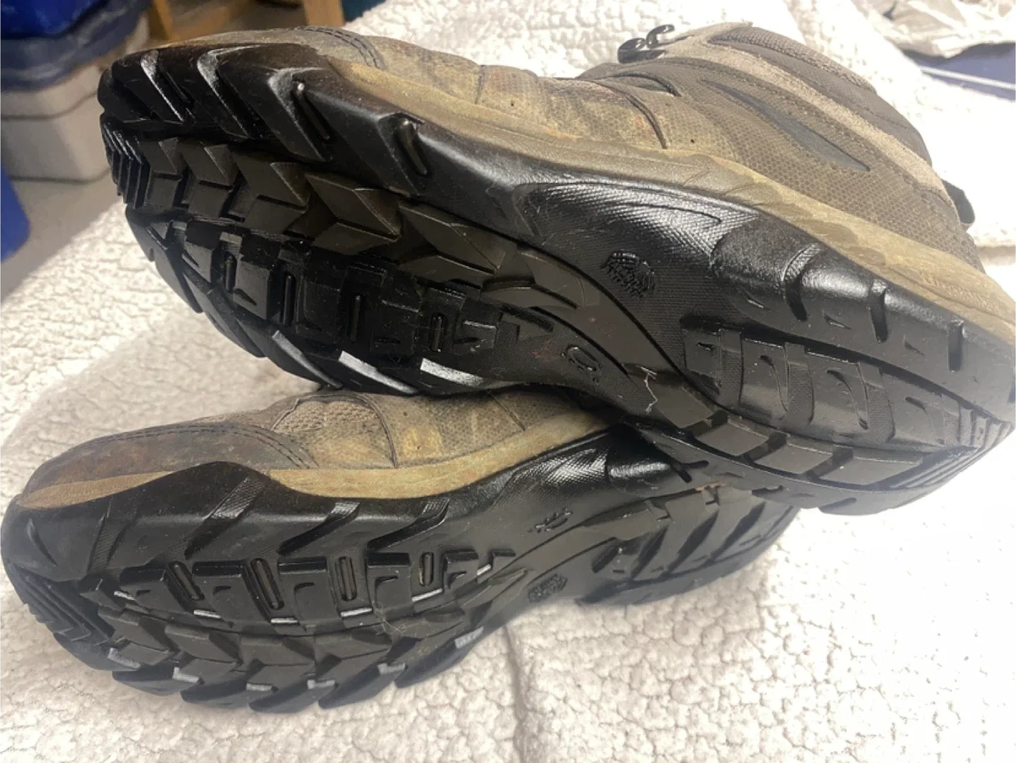 WindRiver Oliver Hiking Boots - Size 8 image indicator(3)