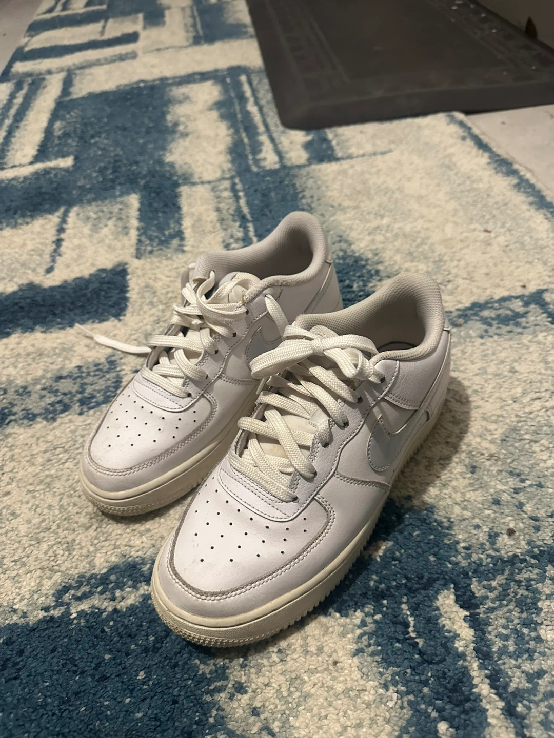 Nike Air Force 1 White Sneakers