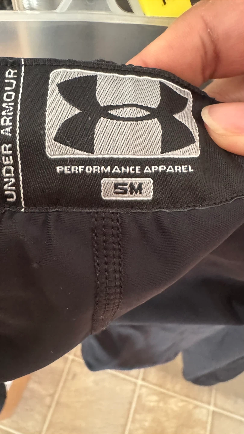Under Armour Black Leggings - Size Small - photo 3