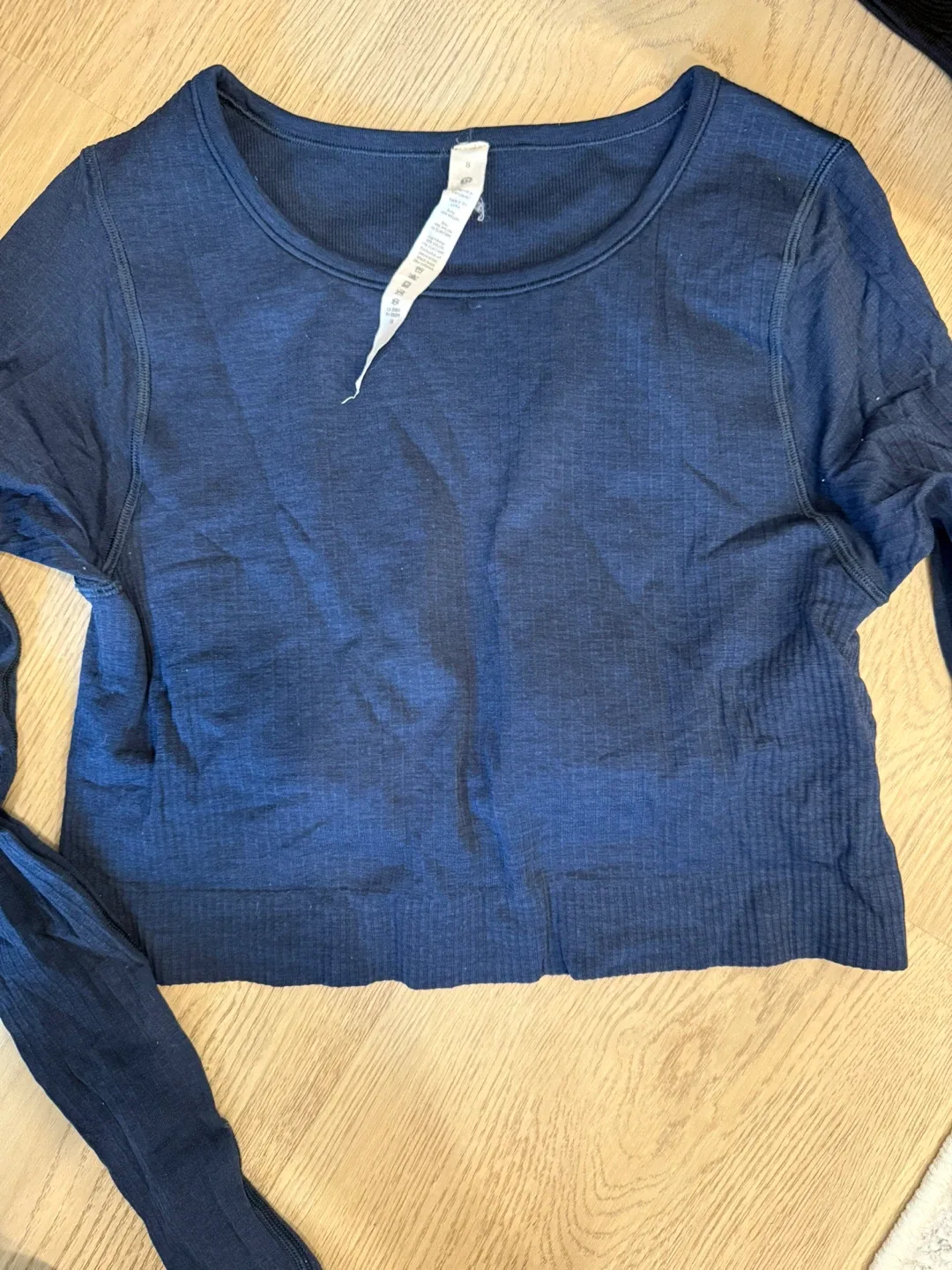 Lululemon Top & Sports Bra Bundle image indicator(3)