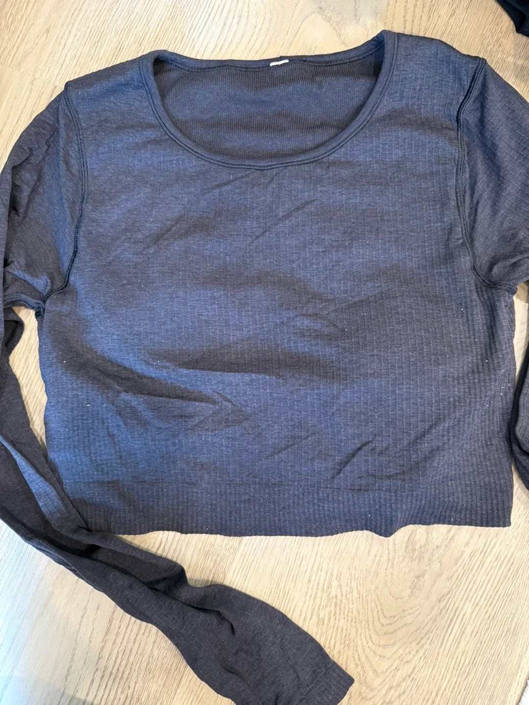 Lululemon Top & Sports Bra Bundle image indicator(2)