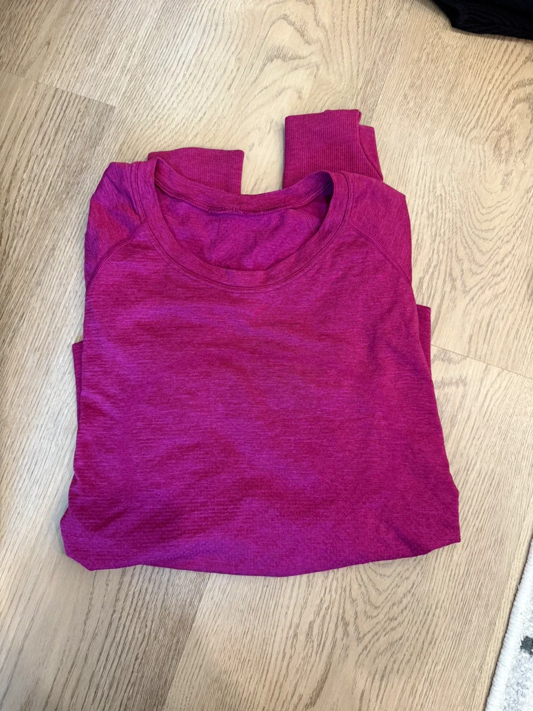 Lululemon Top & Sports Bra Bundle image indicator(9)