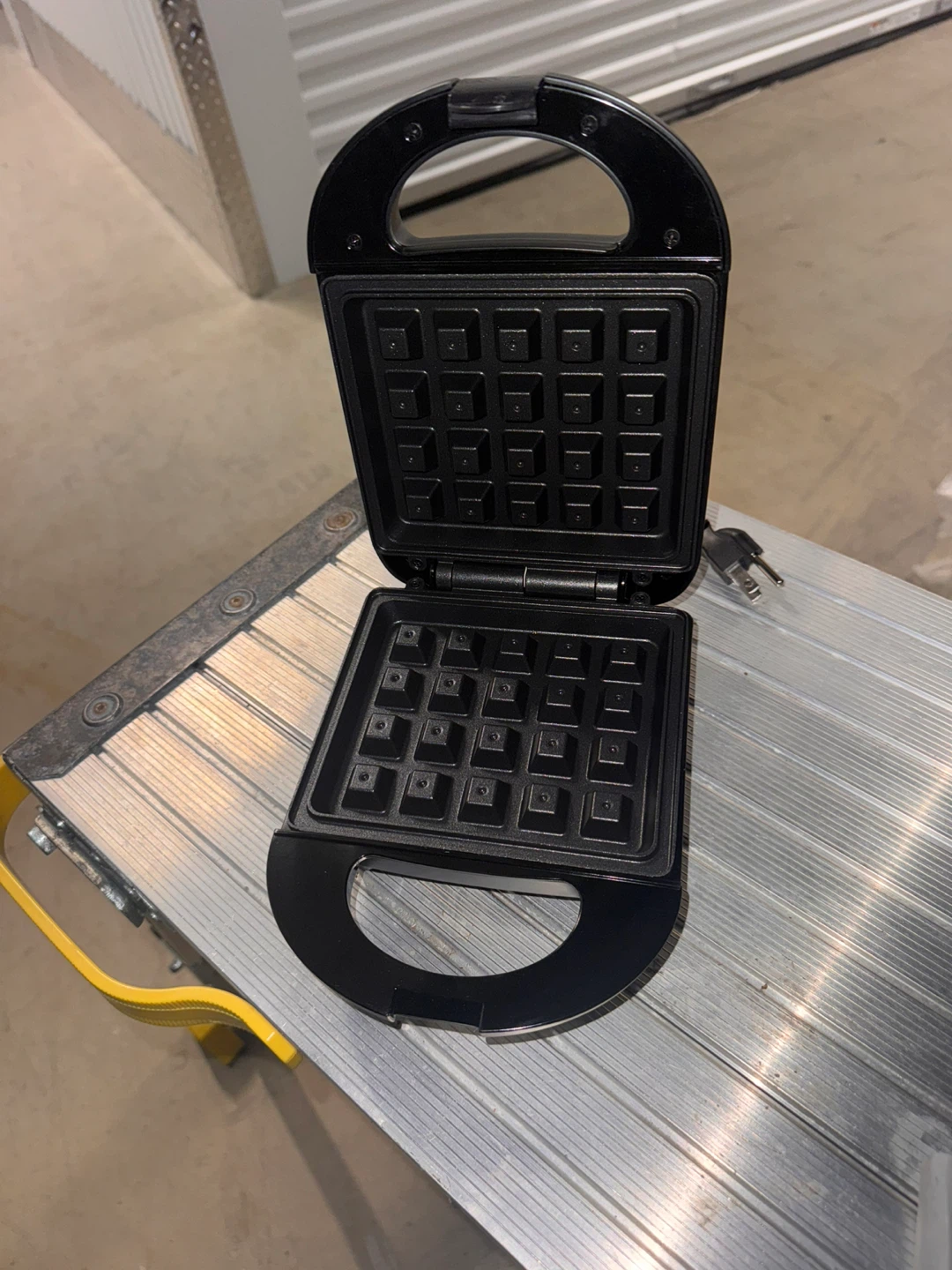 Waffle Maker - Black