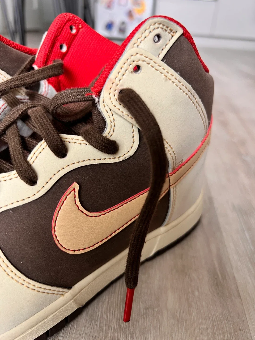 Nike Dunk High Chocolate Sneakers US 11 image indicator(2)