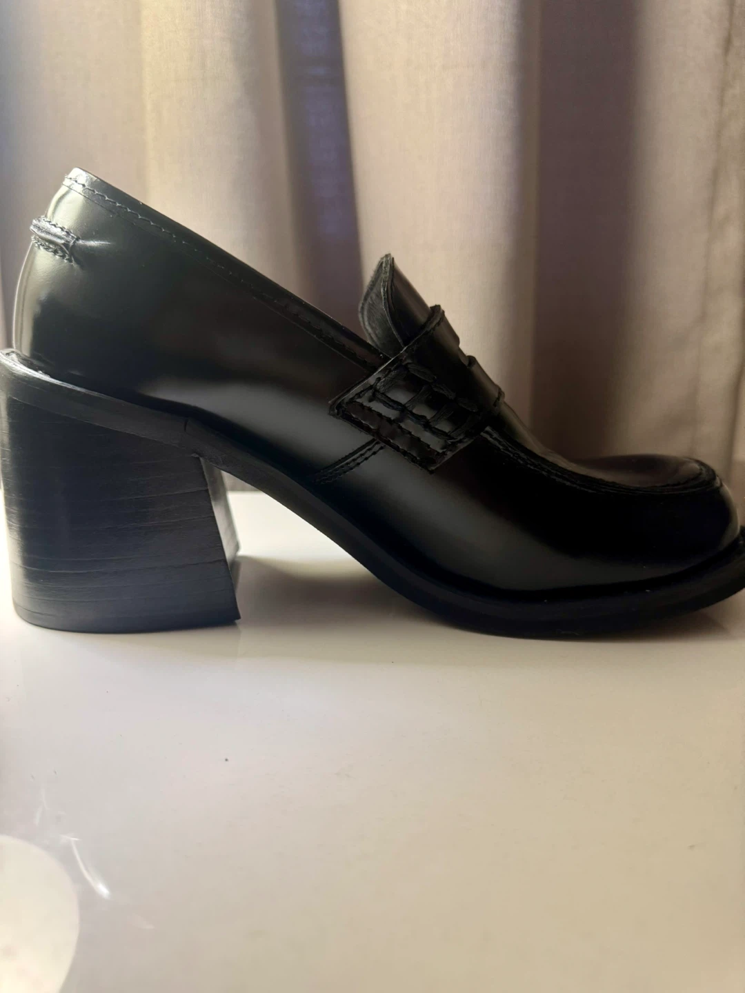 Steve Madden Black Leather Heeled Loafers