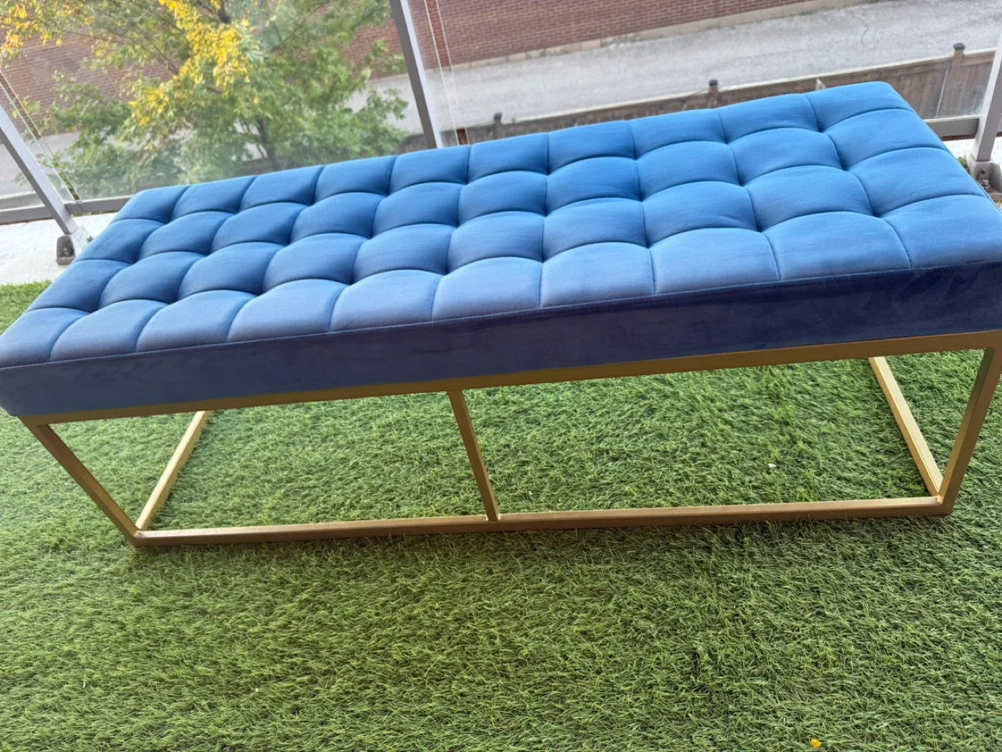 Dark Blue Tufted Velvet Bench with Gold Frame 122cm image indicator(3)