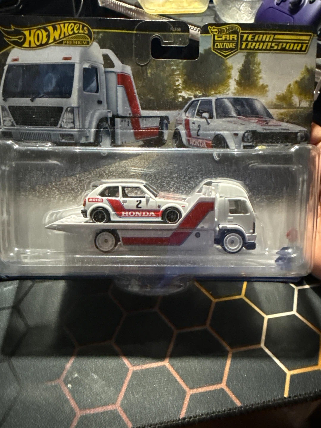 Hot Wheels Premium Car Team Transport
