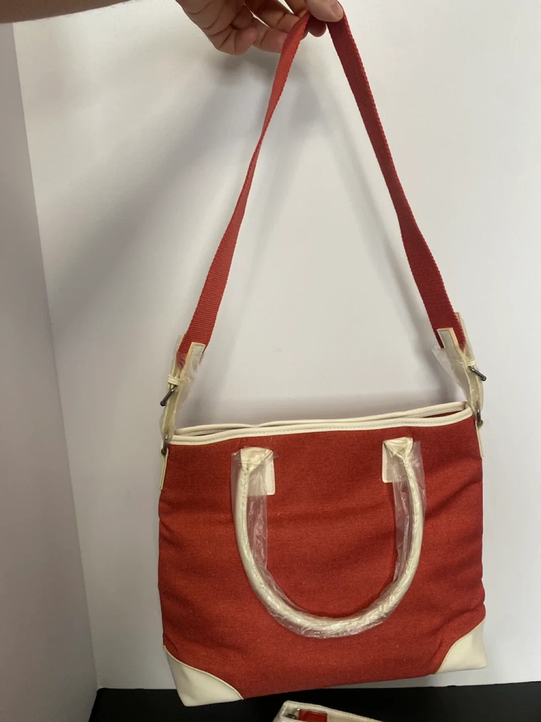 Red & White Tote Bag image indicator(2)