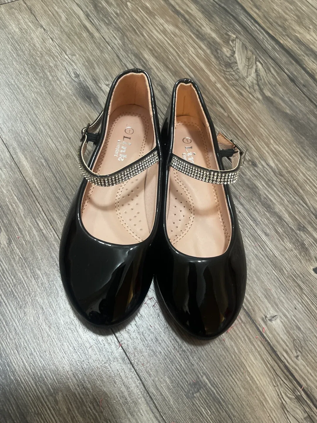 Link Black Patent Leather Girls Shoes - Size 1 image indicator(4)