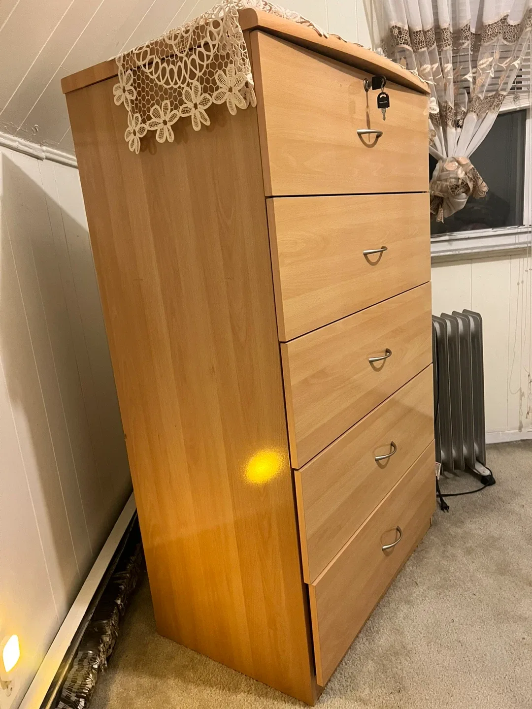 Wooden 5-Drawer Dresser image indicator(3)