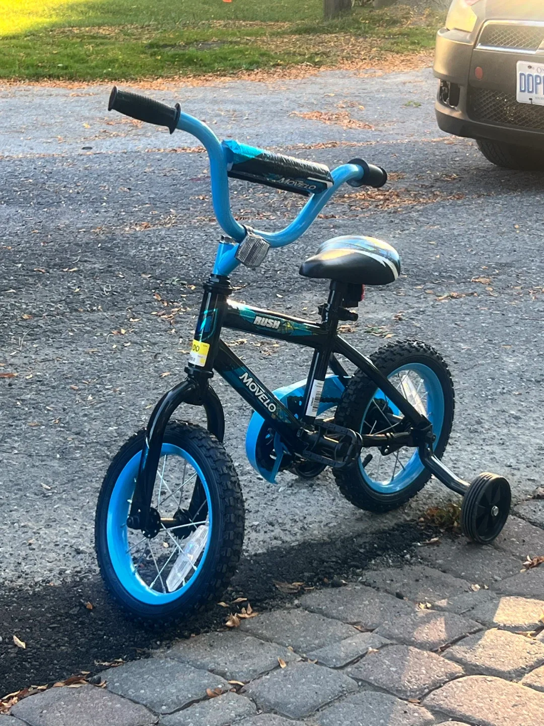 Movelo Rush Kids Bike - Blue & Black image indicator(4)