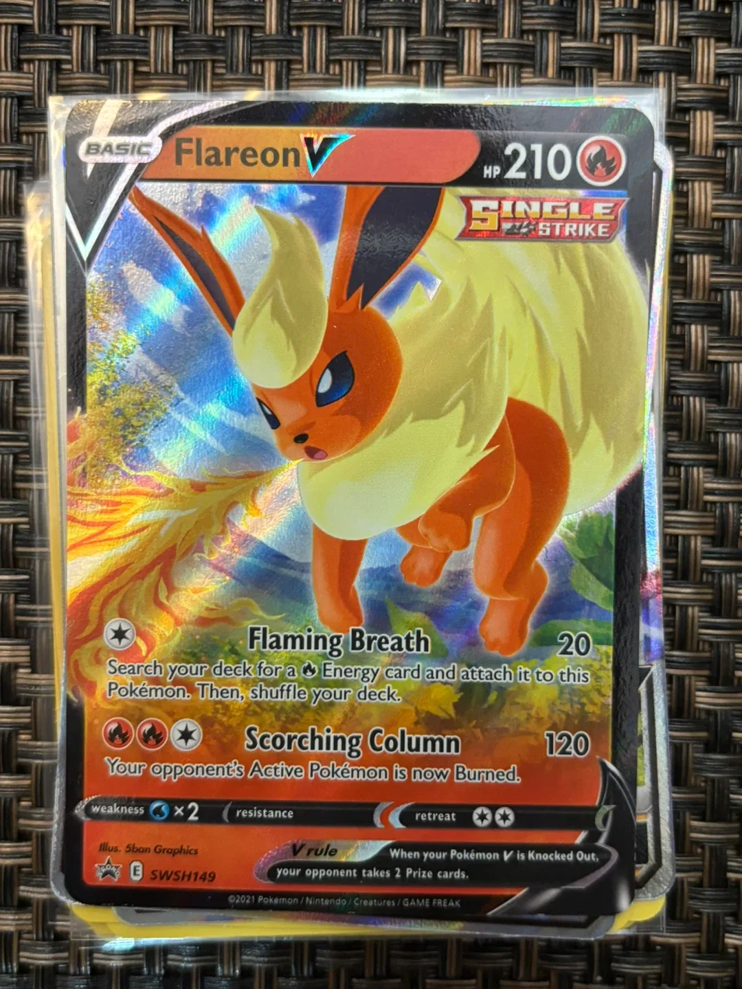 Bundle of 10x V and VMAX Pokemon cards image indicator(2)