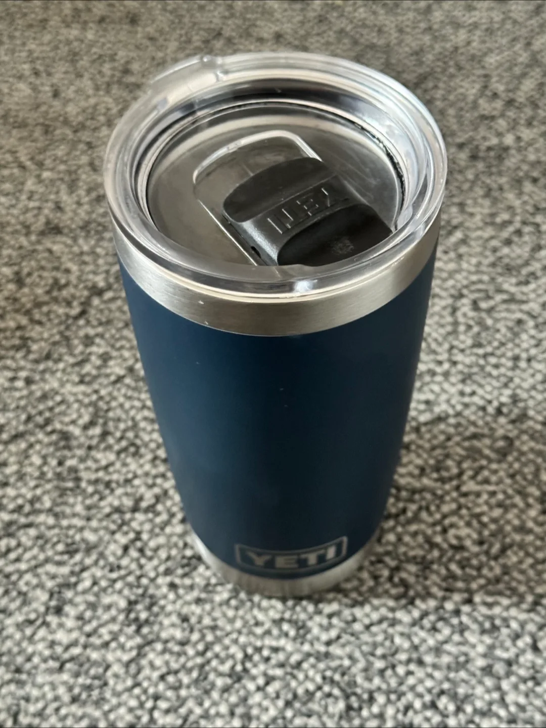YETI 20 oz Tumbler - Navy thumbnail