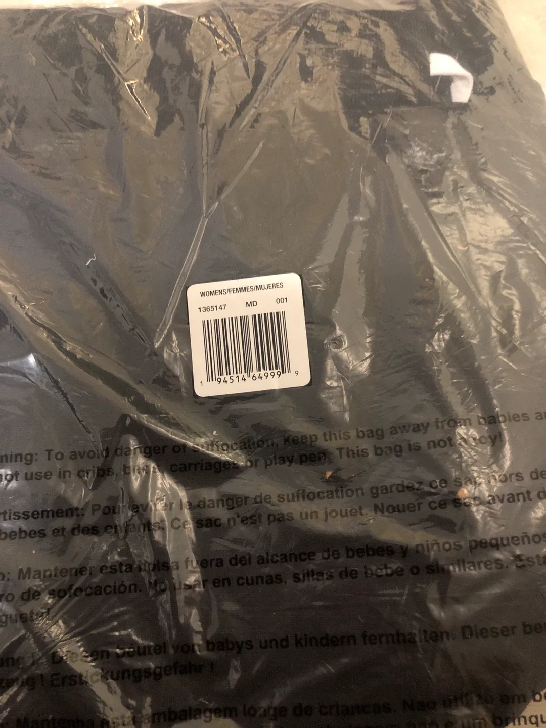 New Under Armour Women's MD Track Jacket image indicator(2)